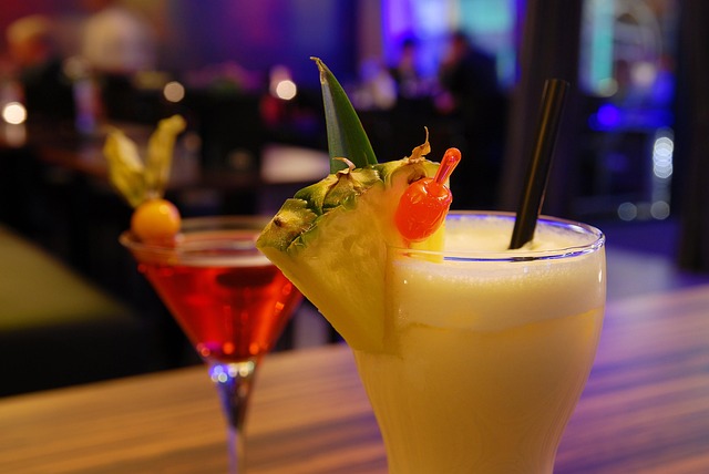Atelier „Arome în Mișcare: Învață arta cocktailurilor handmade”